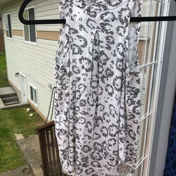 Animal print sleeveless tank by Dynamite size S - Picture 2 of 3